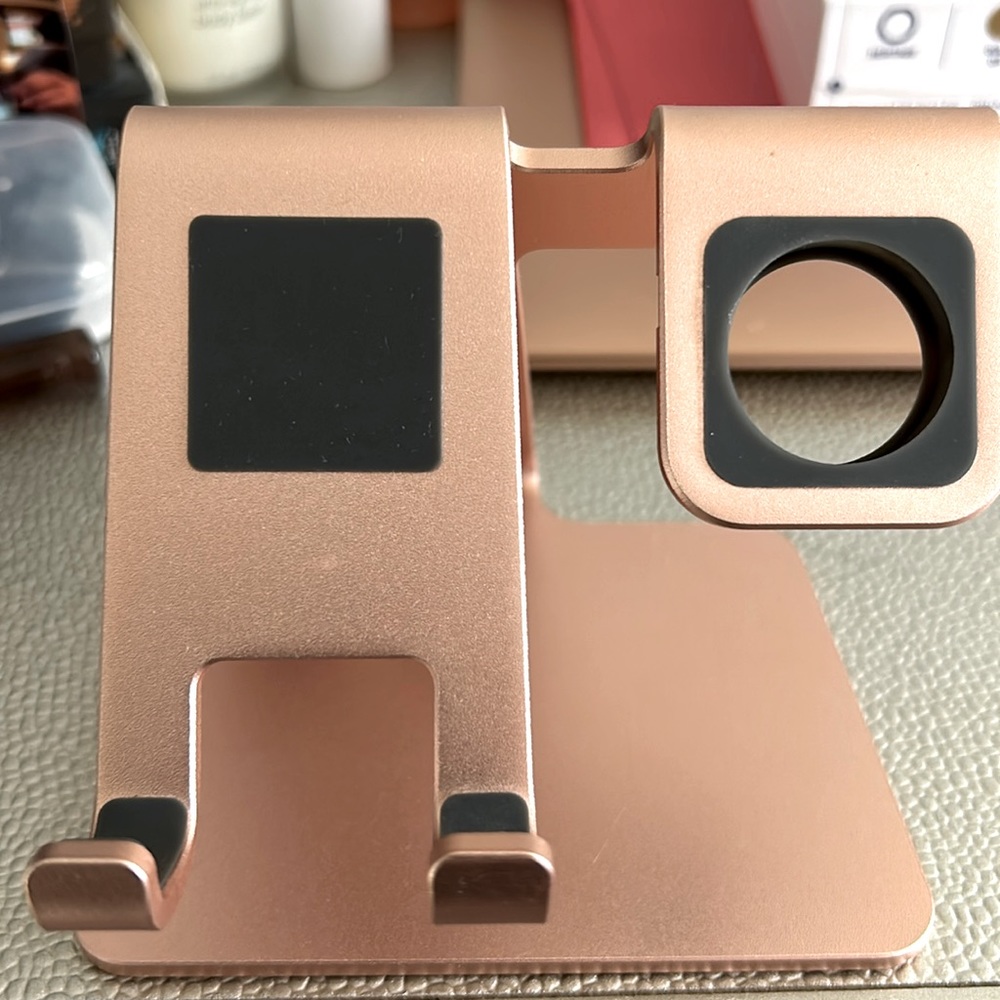 Apple Watch/Phone charge stand